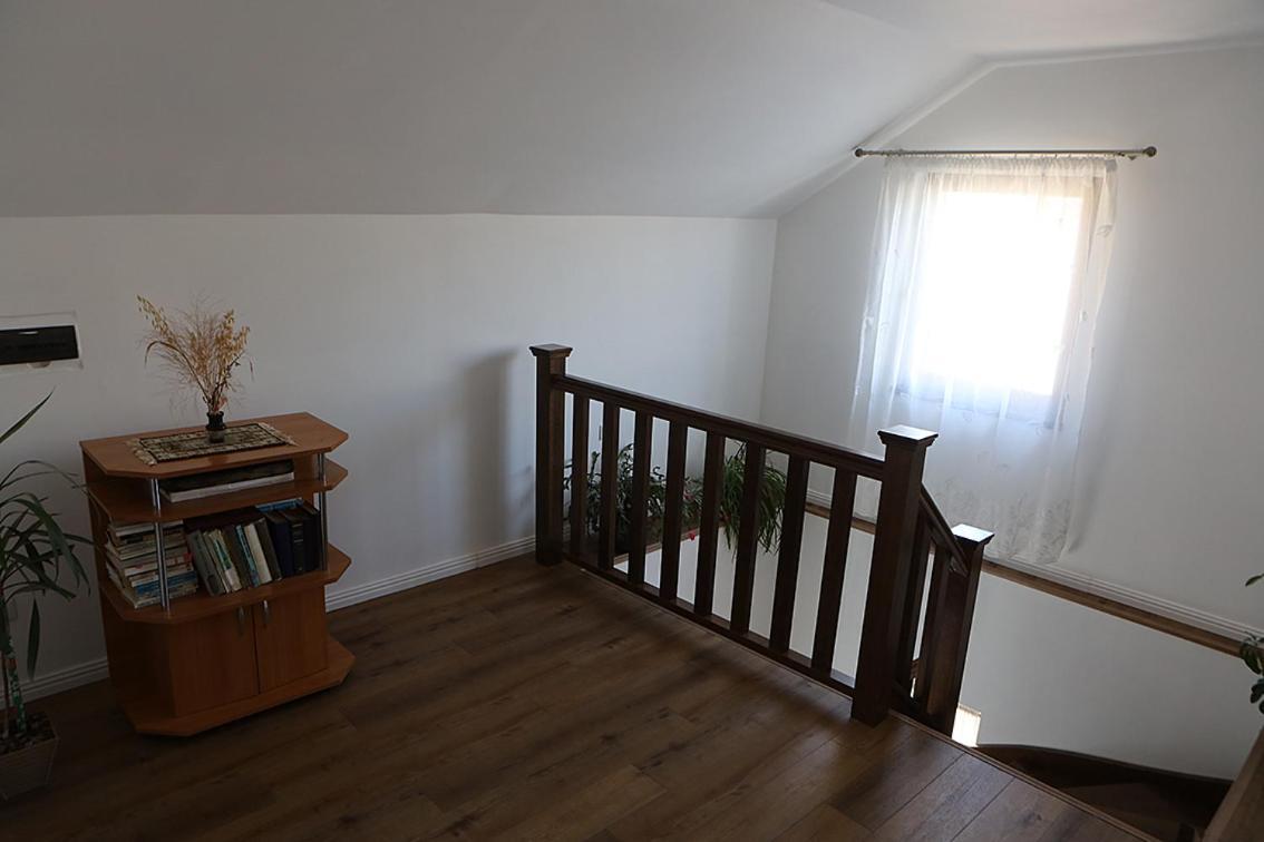 Casa Carmen Hotel Poienile Izei Eksteriør billede